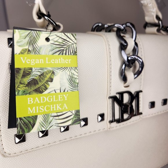 Badgley Mischka Flap Bag Crossbody with Studs/Chain - Off White - NWT - Picture 4 of 11